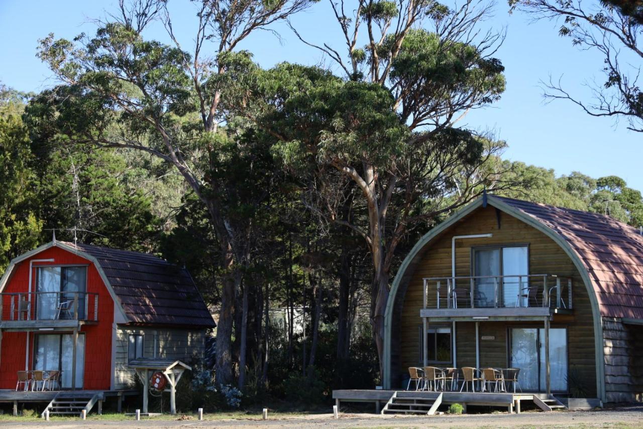 Bicheno By The Bay Hotel Exterior photo